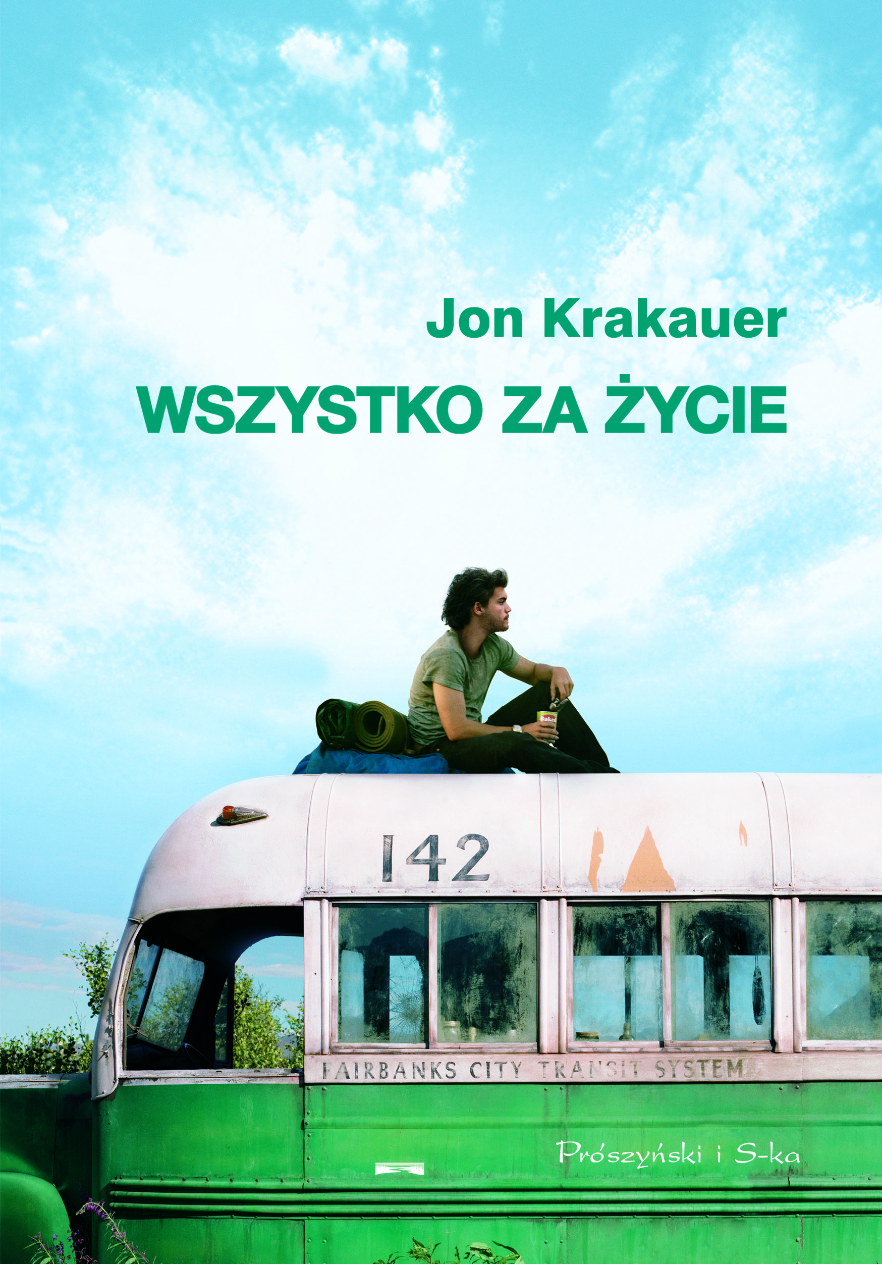 mężczyzna siedzi na starym autobusie