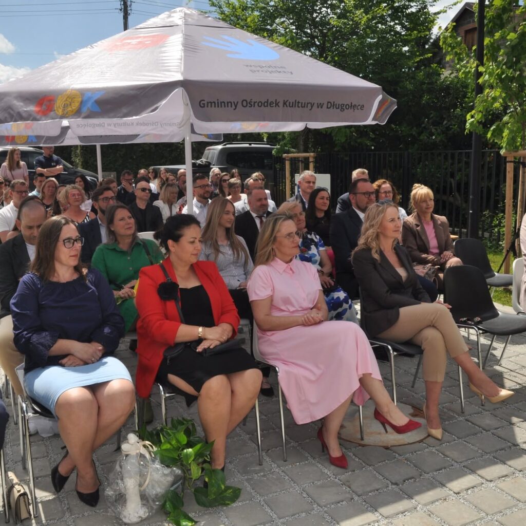 Otwarcie nowej biblioteki w Długołęce.